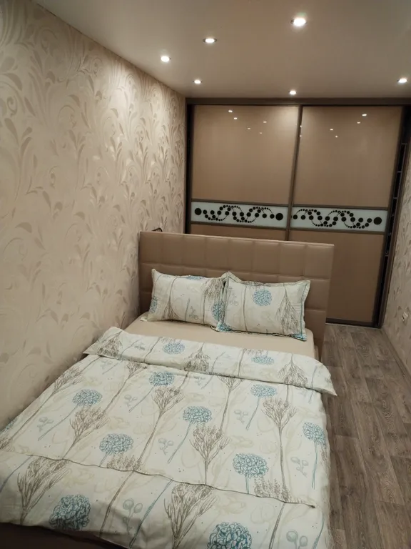 Квартира Двушка в 10 минутах от жд вокзала и 20 от Кремля — аренда посуточно в Псков