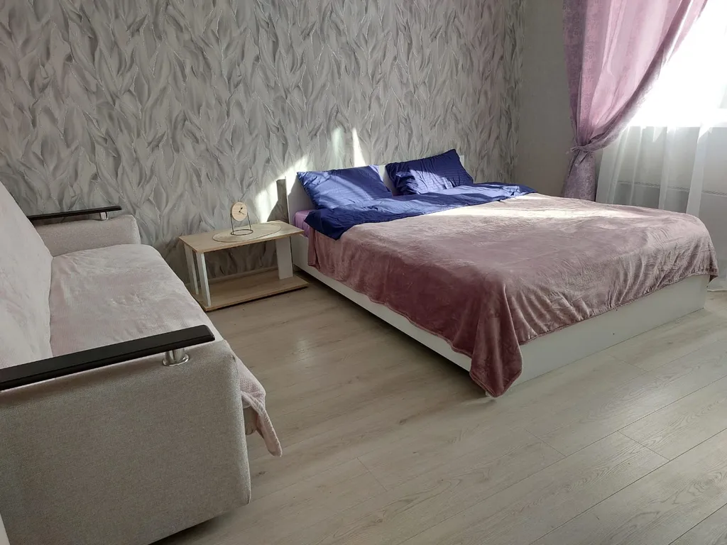 Просторная 2-х комнатная квартира — аренда посуточно в Зеленоград