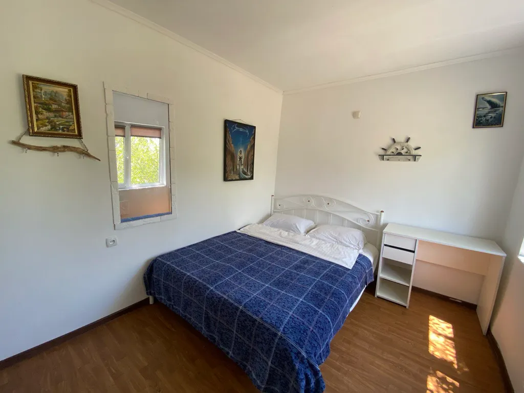 Дом с бассейном и новой баней рядом с лучшим песчаным пляжем в Орловке