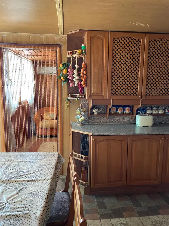 Уютный домик у красавца-эвкалипта