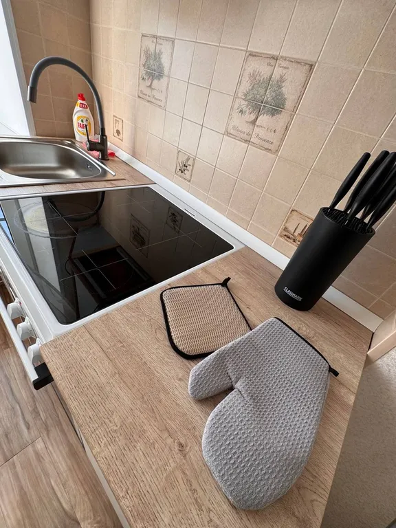 Уютная квартира в тихом районе пригорода