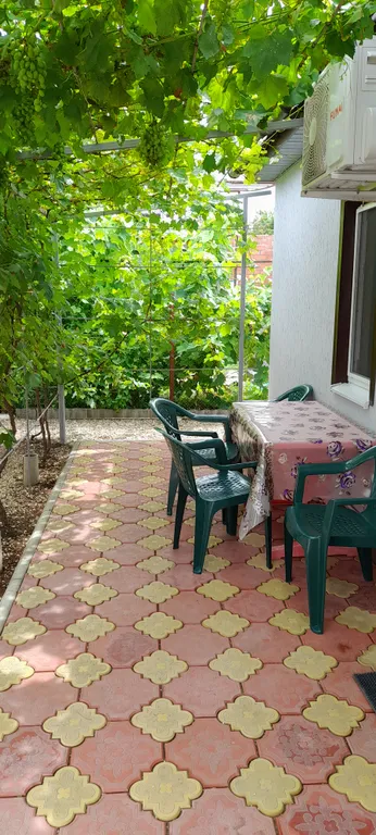 Благоустроенный домик с двумя изолированными комнатами для гостей