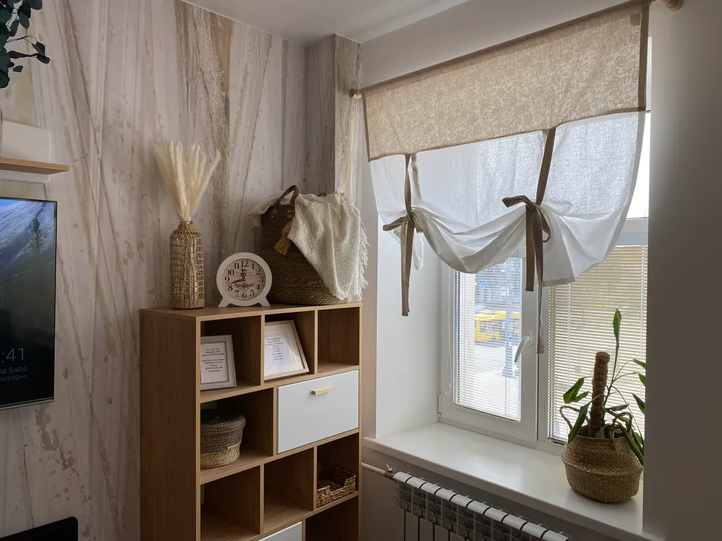 Студия в стиле Сканди с видом на Кремль