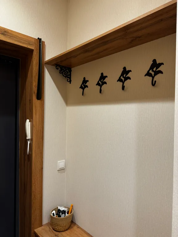 Квартира с любовью и видом на горы около аэропорта