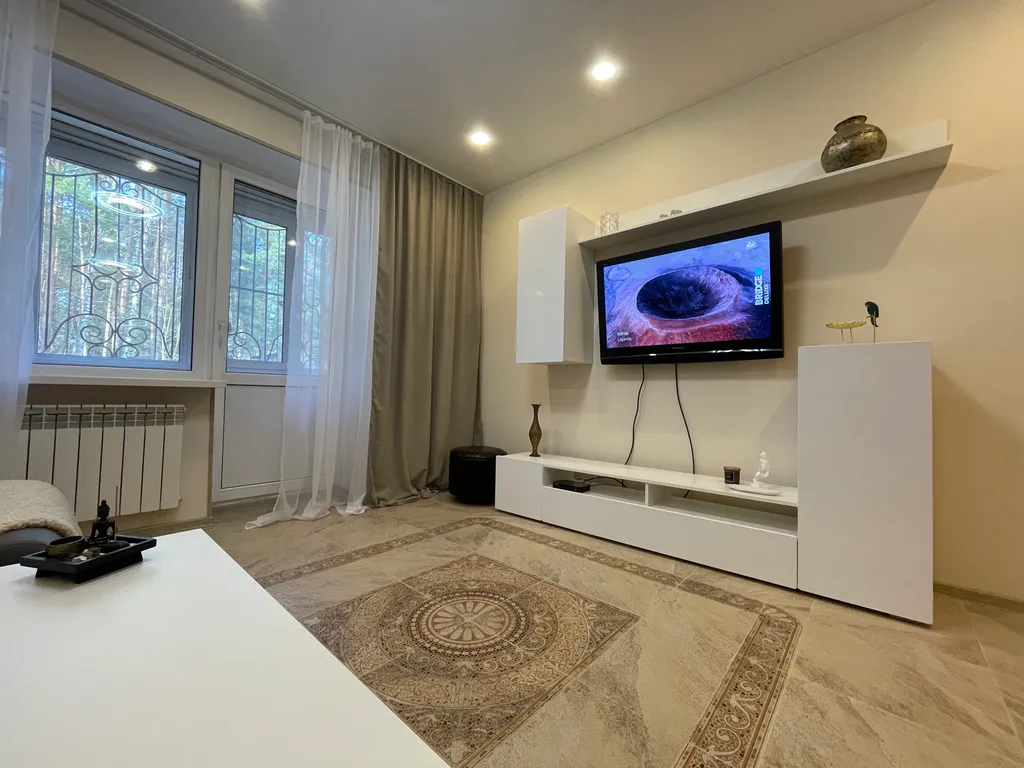 Таунхаус в окружении соснового леса