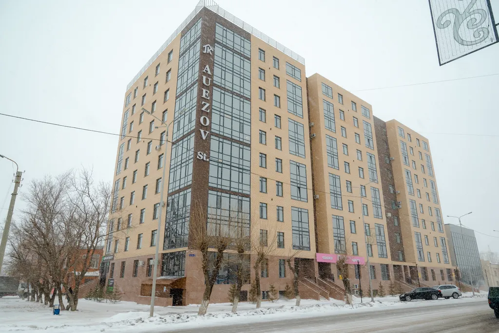 2 комнатная люкс квартира в центре на жк Ауезов