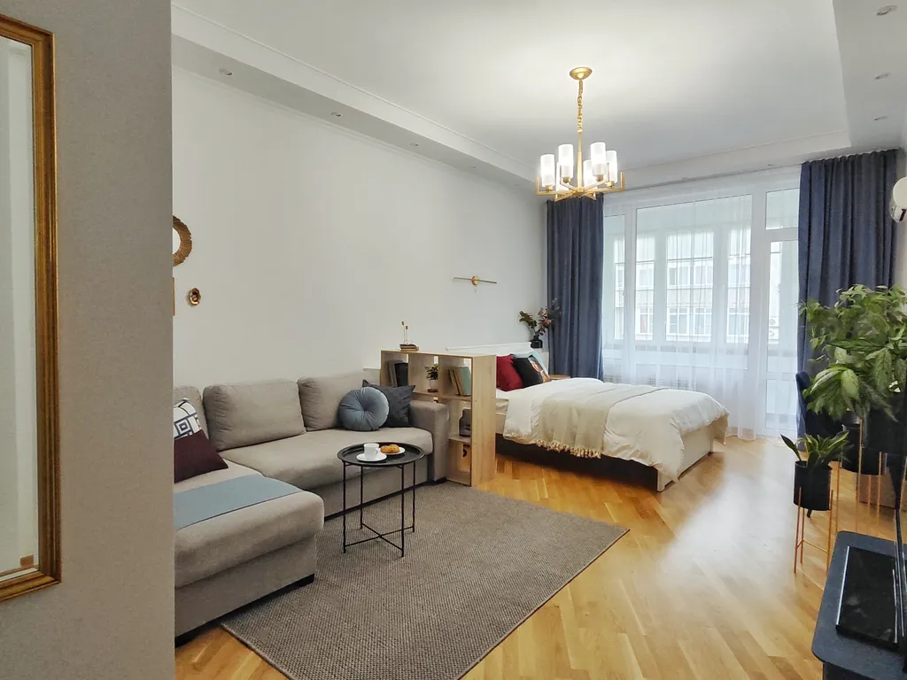 Шикарный 3 метровый потолок в квартире