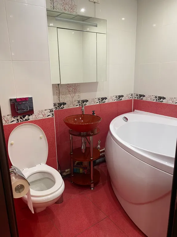 Квартира Просторная 3-комнатная квартира — Донской