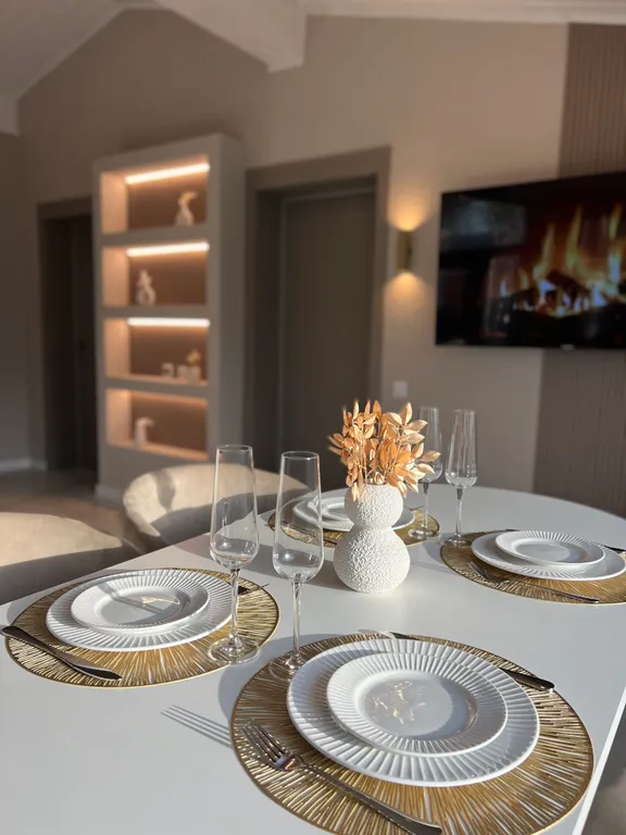 Новый, стильный и уютный каменный дом рядом с Сорочанами