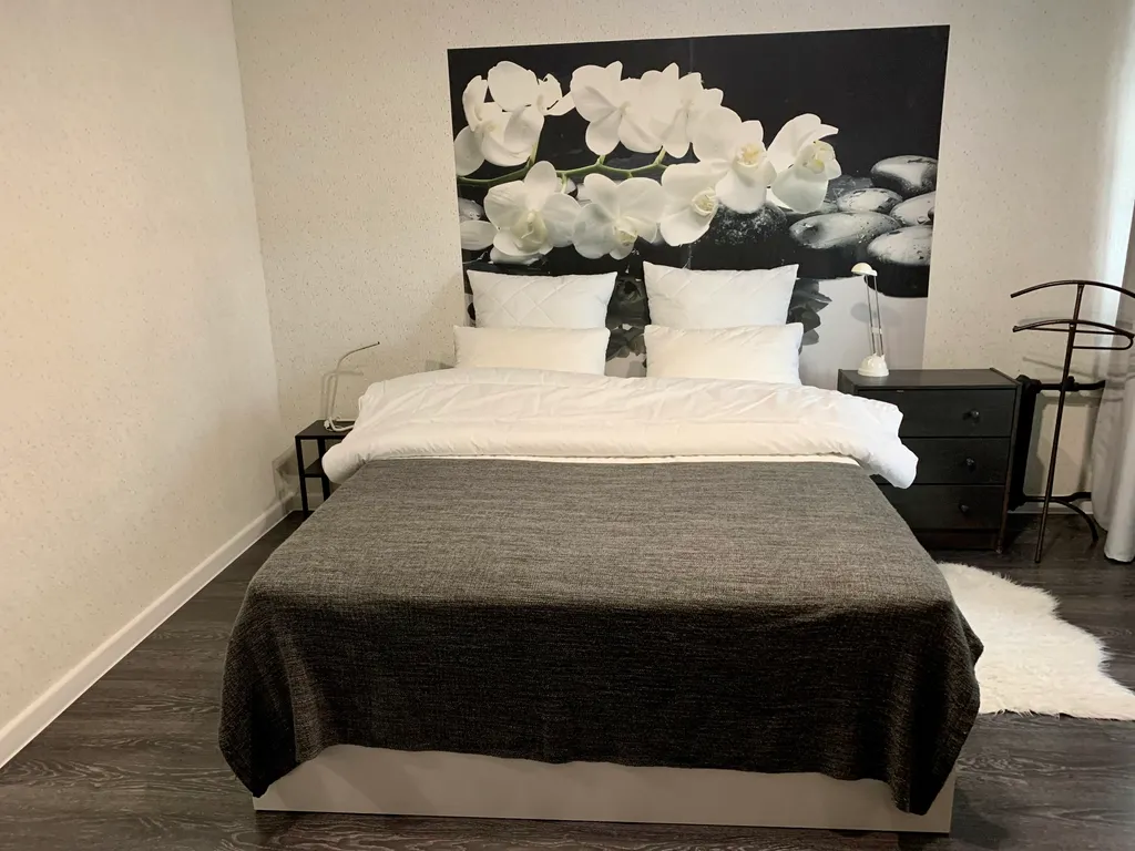 Квартира Квартира в историческом центре Екатеринбурга — Екатеринбург