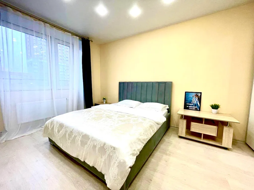 Современная квартира недалеко от центра