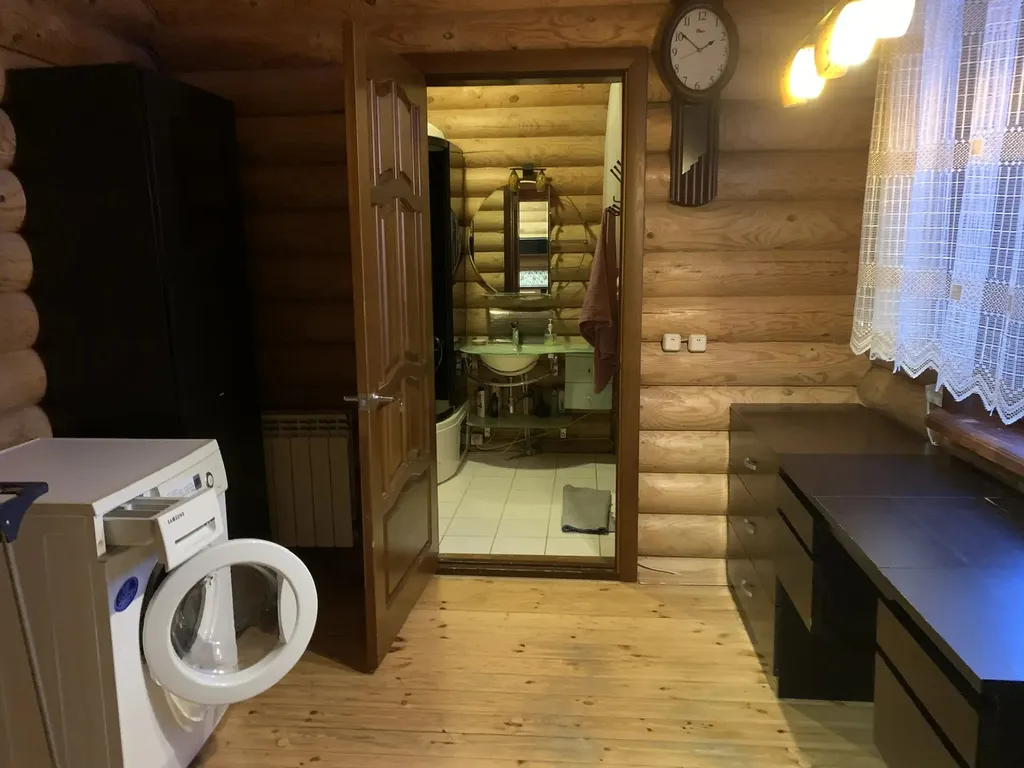 Большой просторный дом из бруса