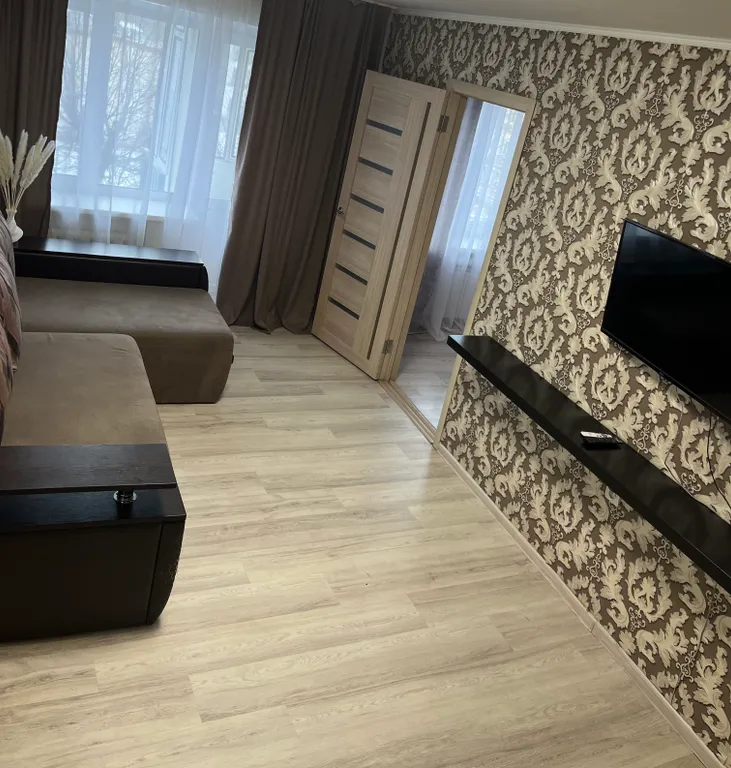 2-комнатная Квартира — аренда посуточно в Мценск