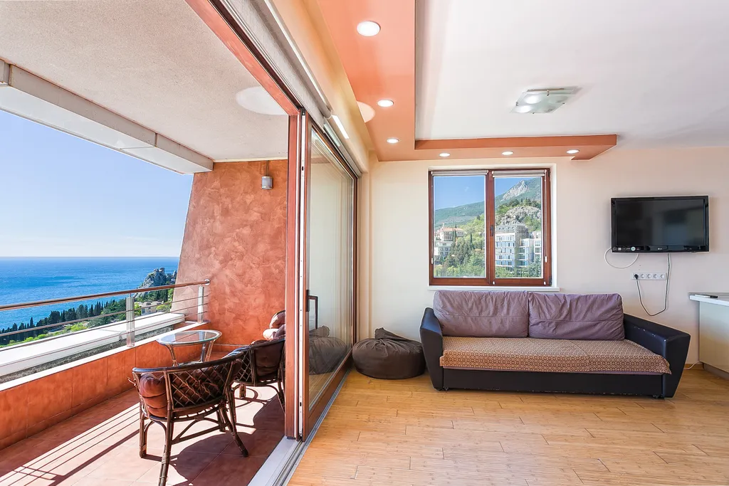 Апартамент 150