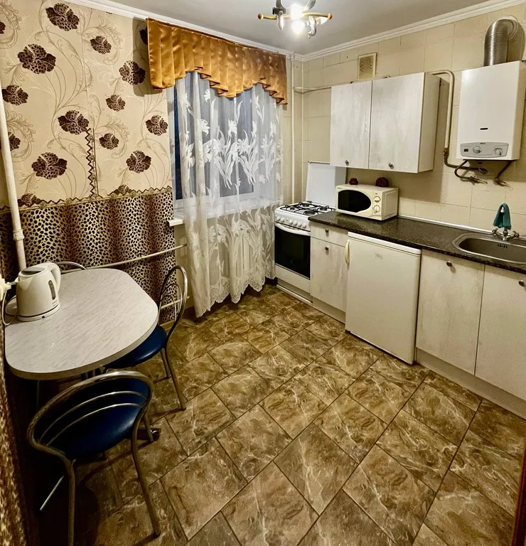 Квартира 1-комнатная Квартира — Севастополь