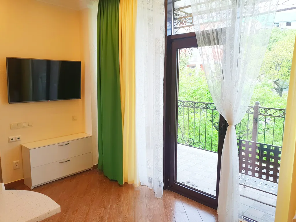 Апартаменты с видом на море и горы