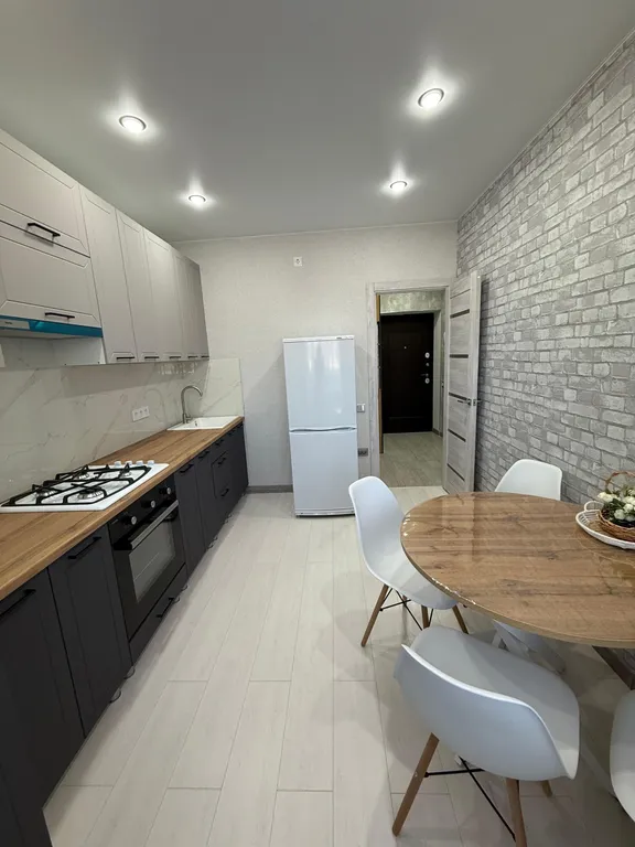 Уютная и ухоженная квартира с новым ремонтом и видом на лес