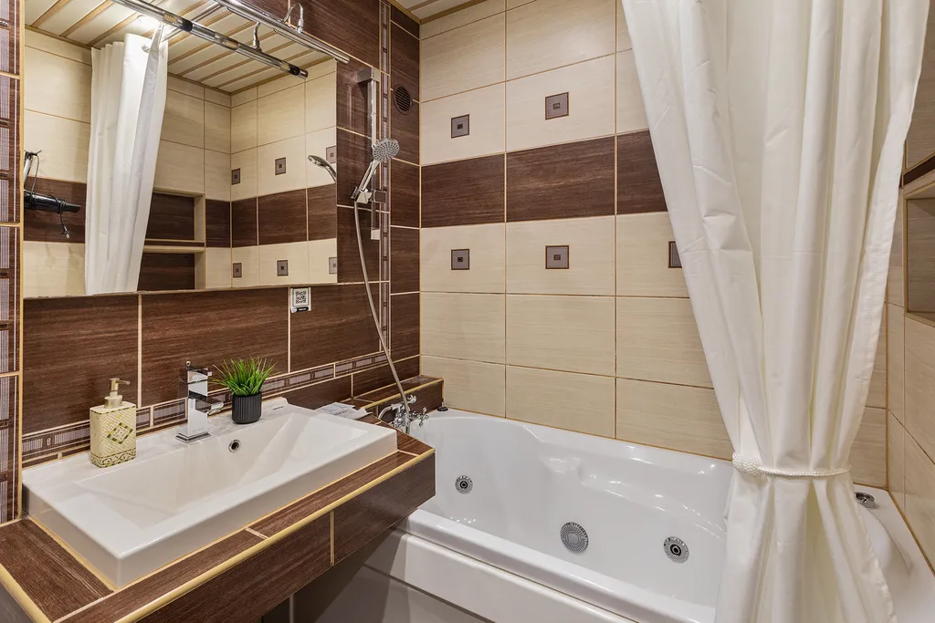 J&N Apartments Двухкомнатные апартаменты с гидромассажной ванной