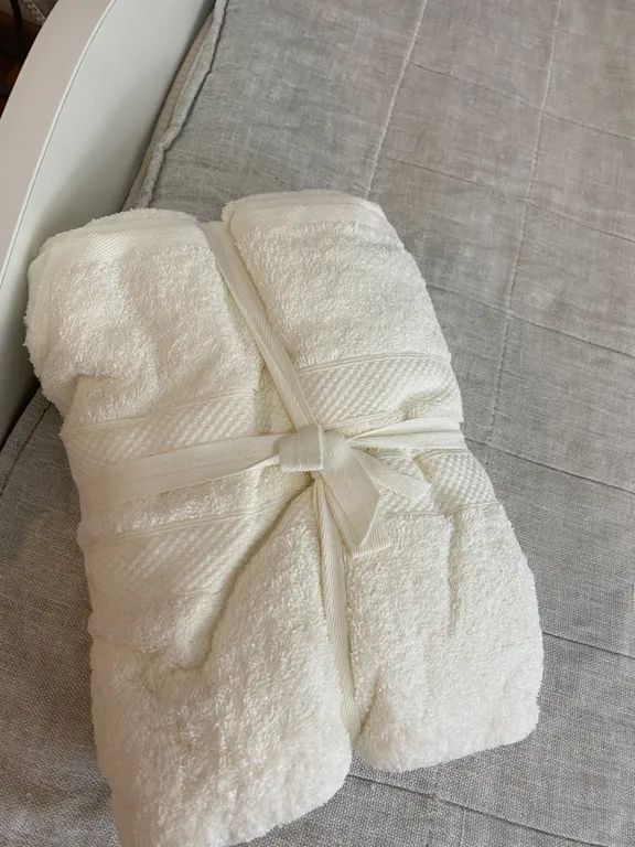 Квартира Уютная трехкомнатная квартира в престижном районе города — Элиста