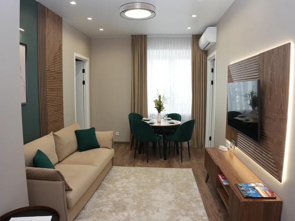 Трехкомнатная квартира в историческом центре