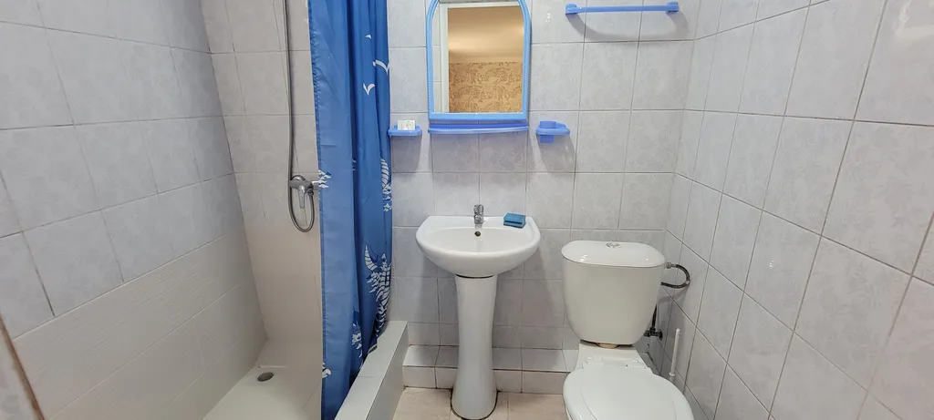 Уютный номер для семьи в центре Адлера