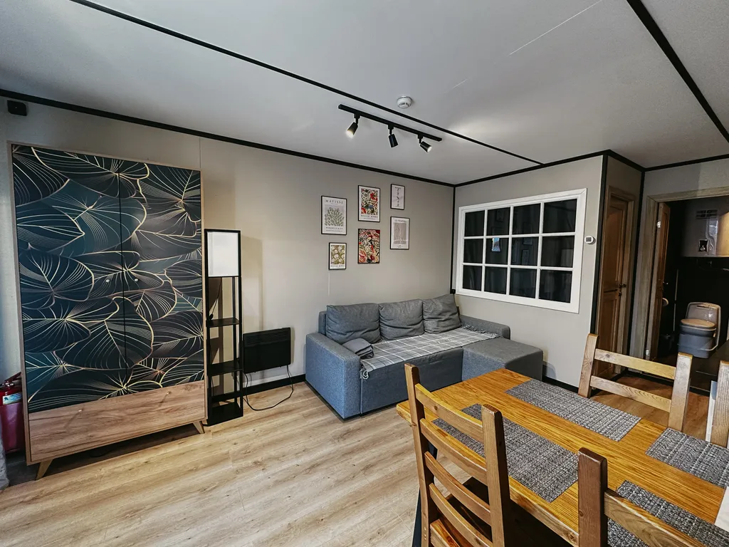 Плавучий дом Лещ