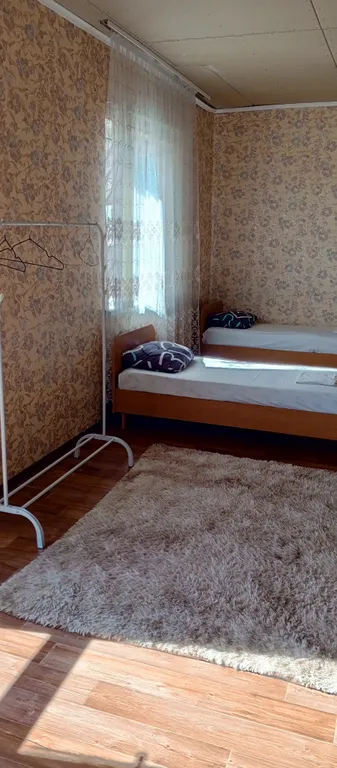 Уютный номер не далеко от озера и с прекрасным видом на город