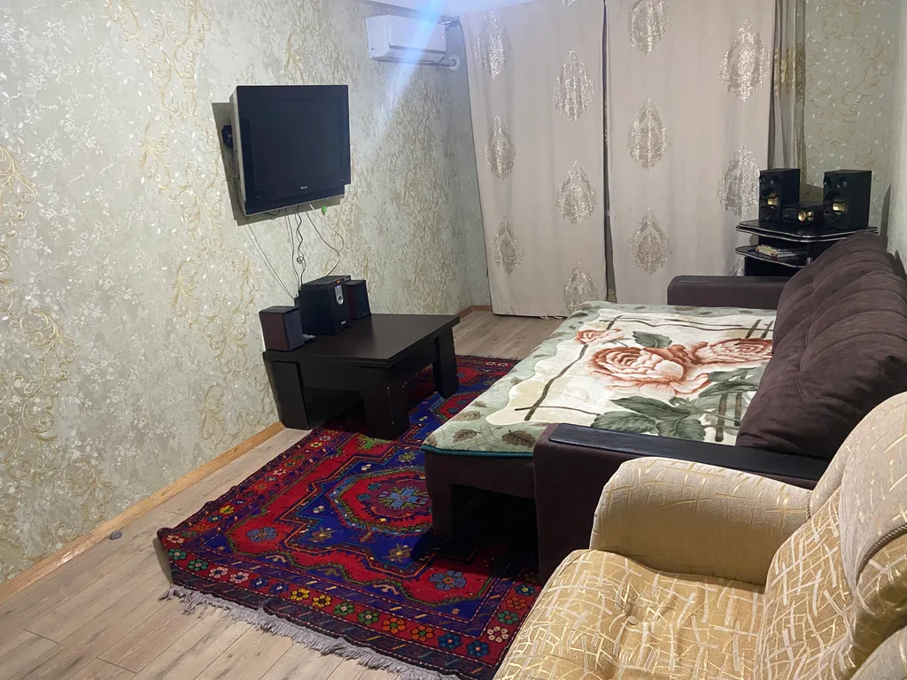 Квартира Большая 2-комнатная комфортная квартира в центре со всеми удобствами — Каспийск