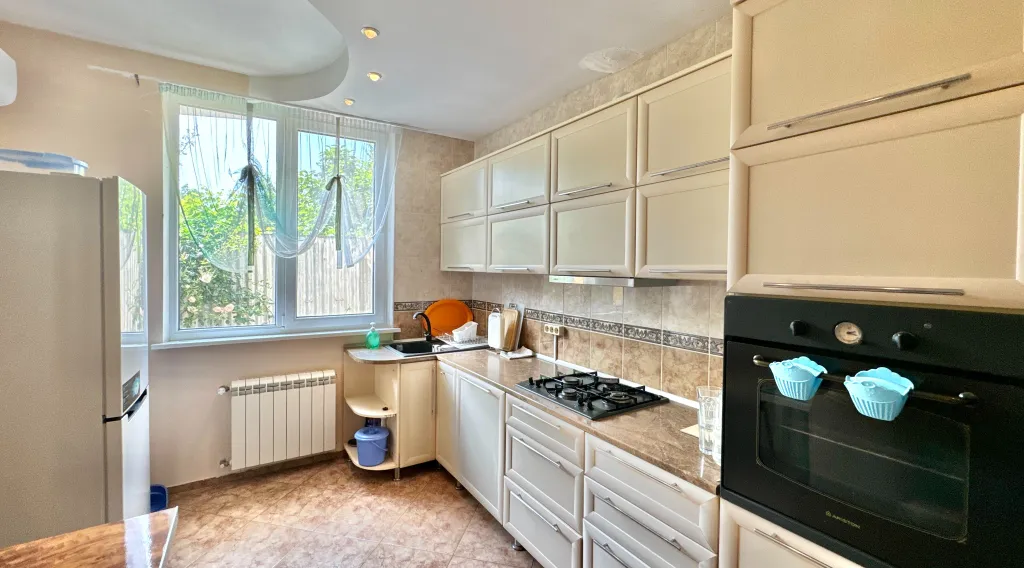 Домик с садом в Кореизе возле ялты