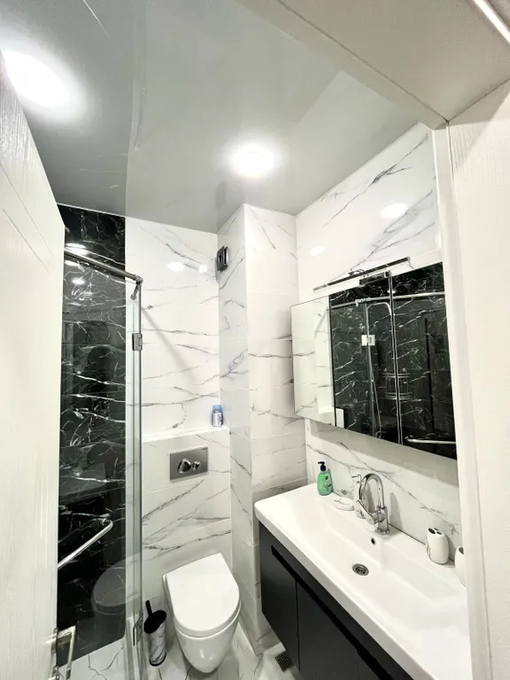 Великолепный вид на море, поющие фонтаны и Аллею Героев