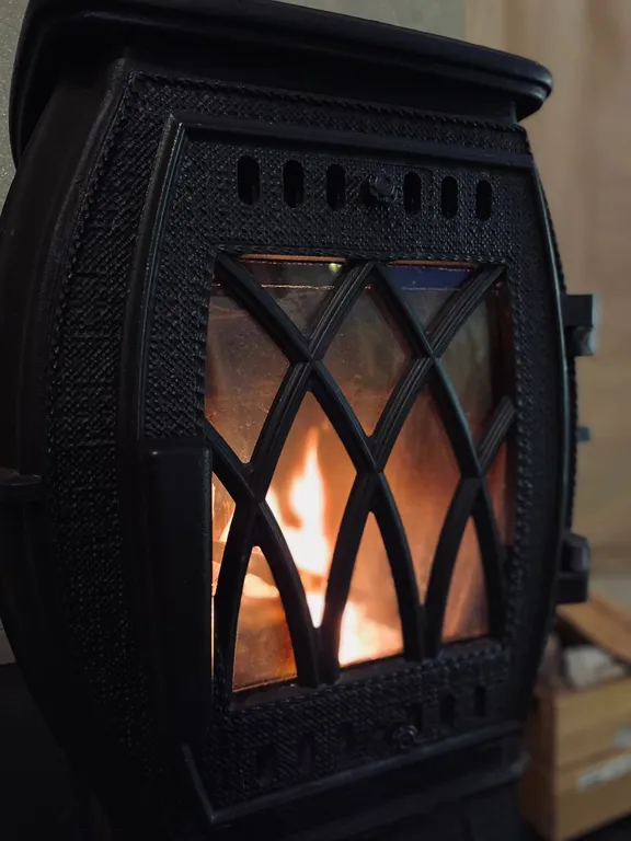 Сфера с террасой и камином