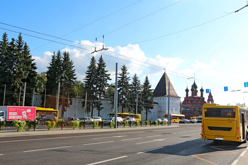Квартира Квартира с великолепной локацией в Историческом Центре (NiceAparts) — Ярославль