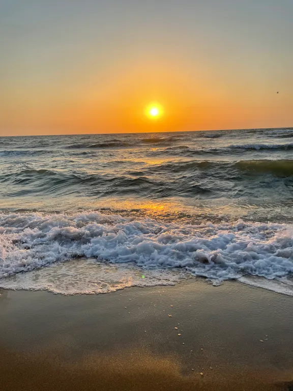 Уютный дом на море