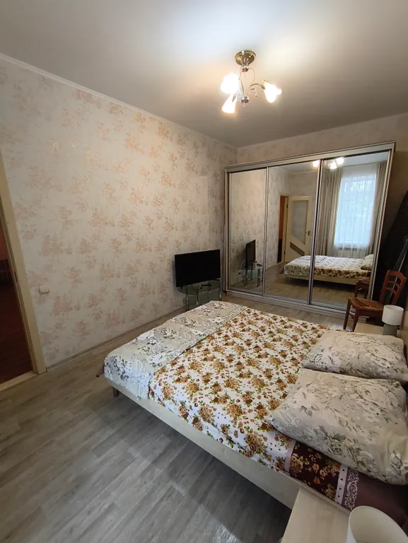 Коттедж Коттедж СВОЙ  двор, мангал, парковка.... — Ялта