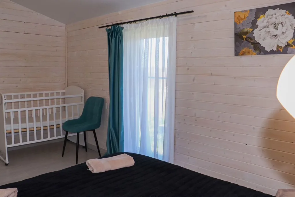 Коттедж Уютный домик в посёлке Запорожском — Запорожское