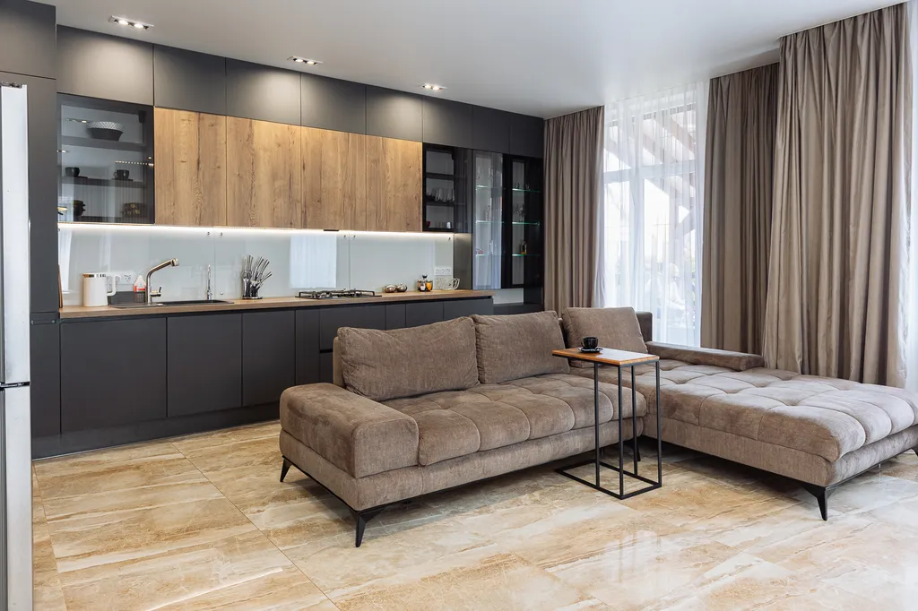 Таунхаус с бассейном у моря