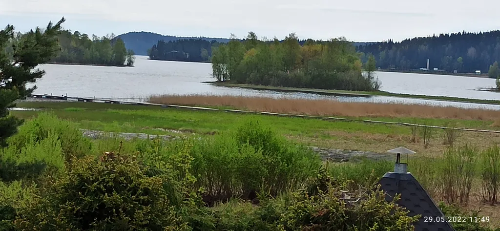 Дом на берегу Ладоги