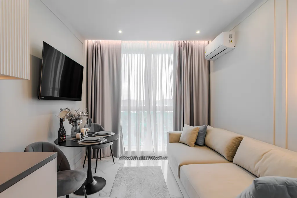 Стильная квартира в ЖК бизнес-класса с бассейном