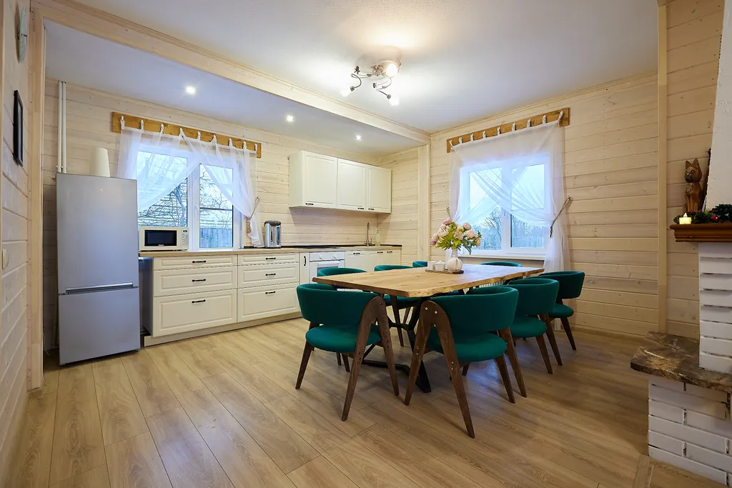 Коттедж Загородный дом — Покровская