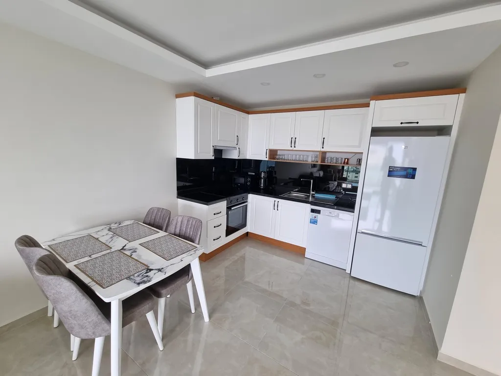 Квартира с панорамным видом на море