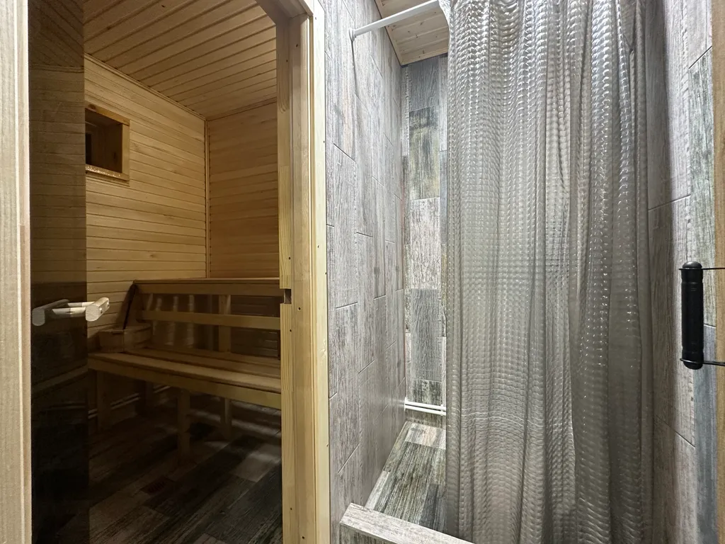 Доик для отдыха с баней и чаном