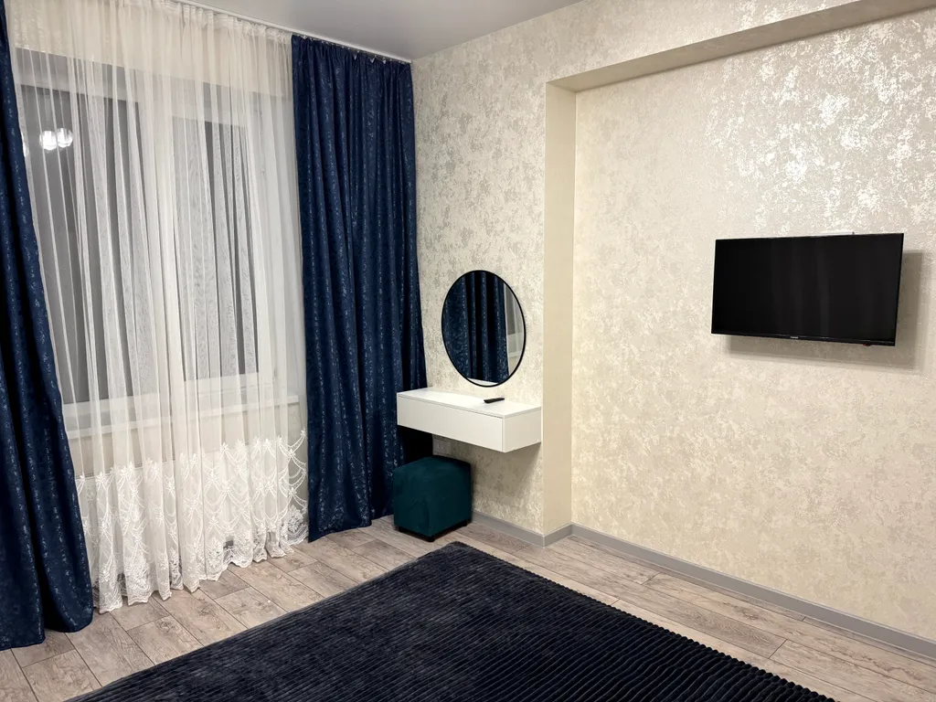 Сдаётся однокомнатная квартира с видом на море