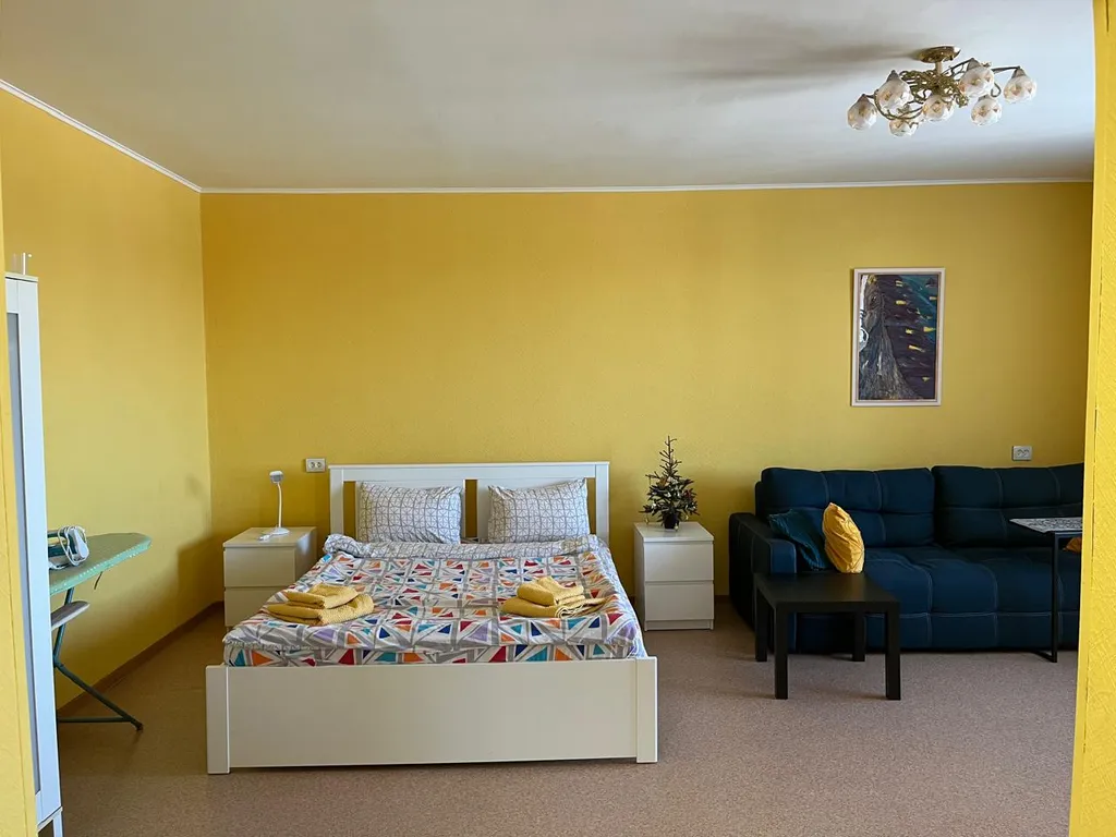 Сдается уютная однокомнатная квартира на последнем (11-м) этаже