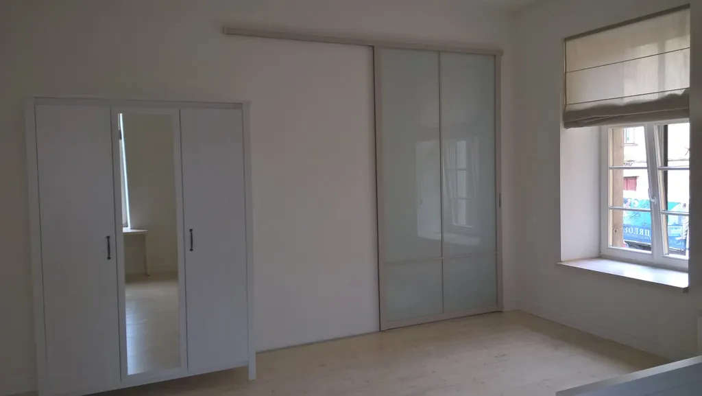 Большая квартира с видом на Неву