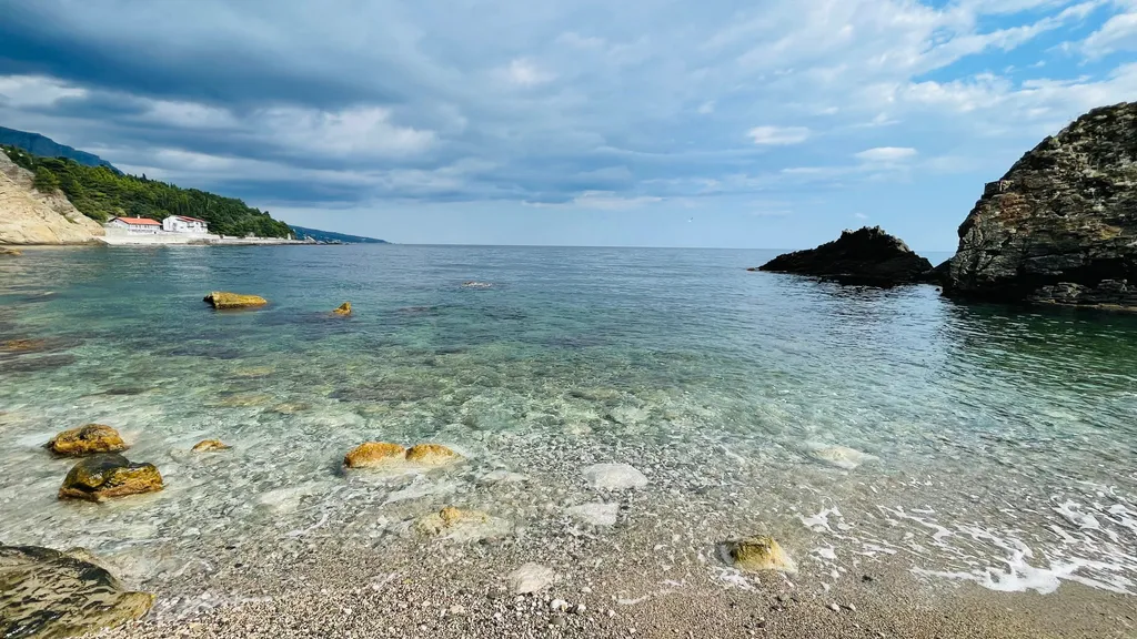 Квартира с видом на море и горы