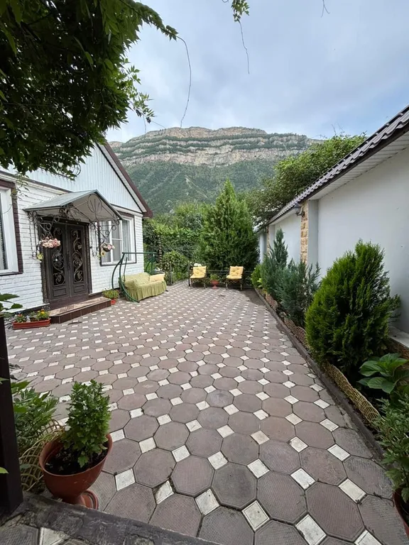 Дом в горах с кинотеатром Kurmimonte