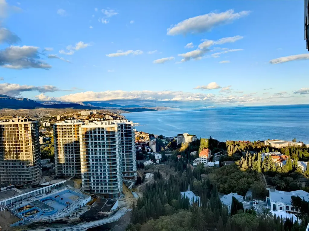 Люкс Студия с видом на море и горы