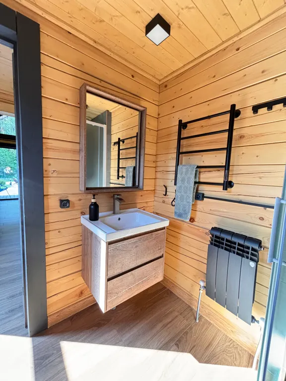 Дом у леса с банным чаном и панорамными окнами