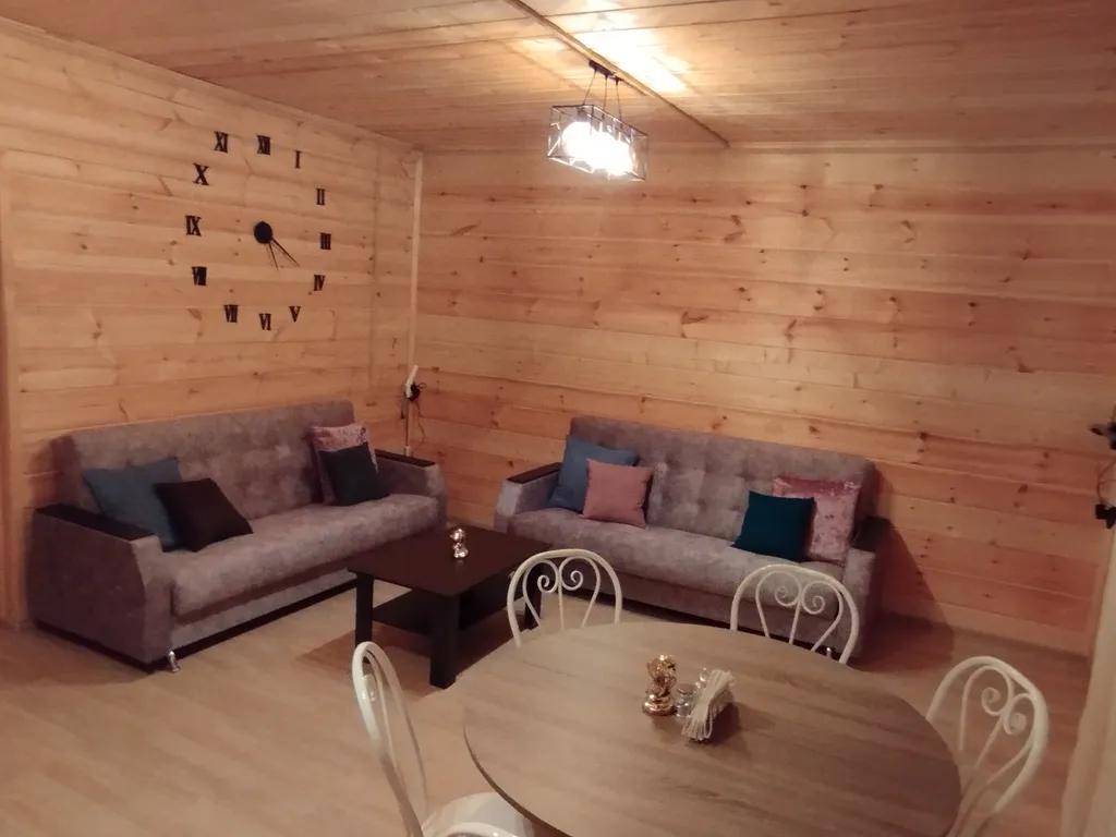 Коттедж Теплый и уютный дом в тихом месте для проживания всей семьи — Соловеново