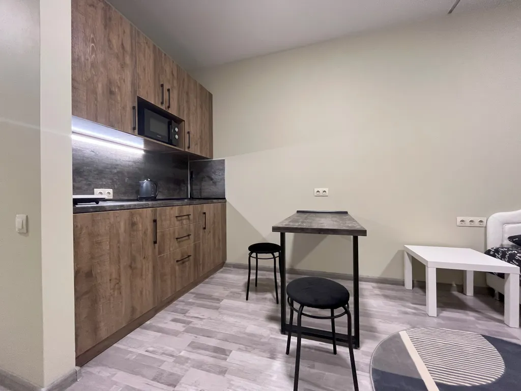 Студия в элитном доме возле Парка Ангелов